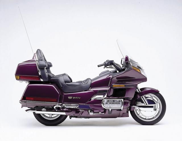 Honda GL1500 Aspencade Gold Wing motorcycle