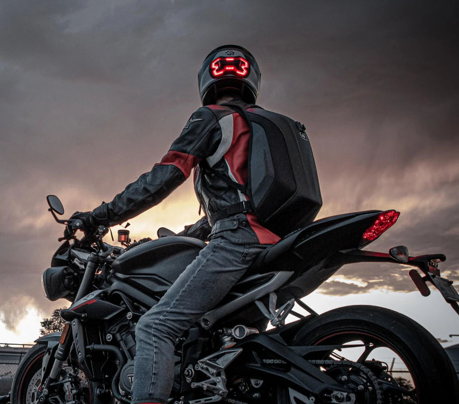 Universal Brake Free LED Helmet Safety Light for Riders