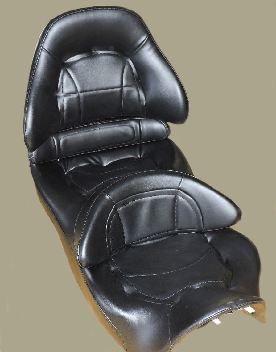 Black Seat Cover GL1800 2001-17 - Goldwingparts.com